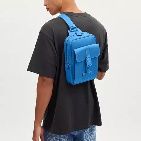 🥰 Coach Track Pack Blue - Picture 3 of 11